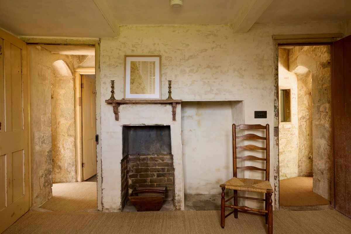 St Andrews Chapel Reception room showing fireplace