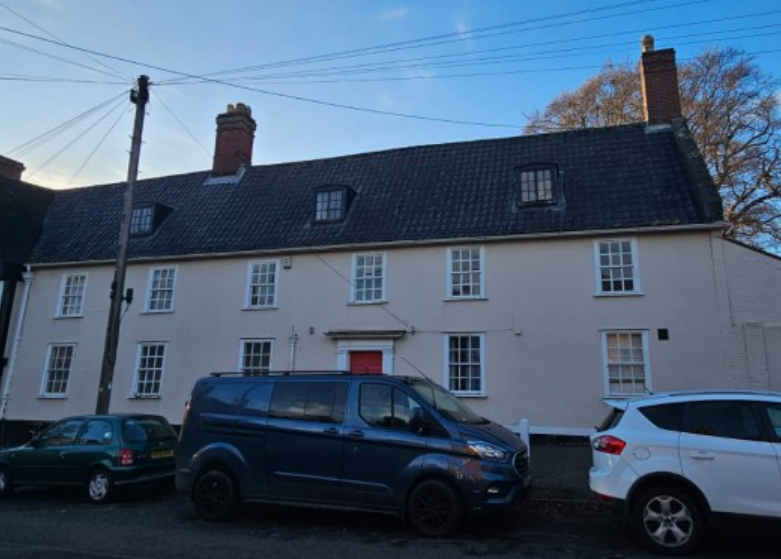 attractive building for sale