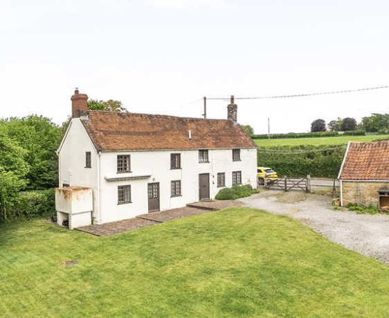 detached cottage