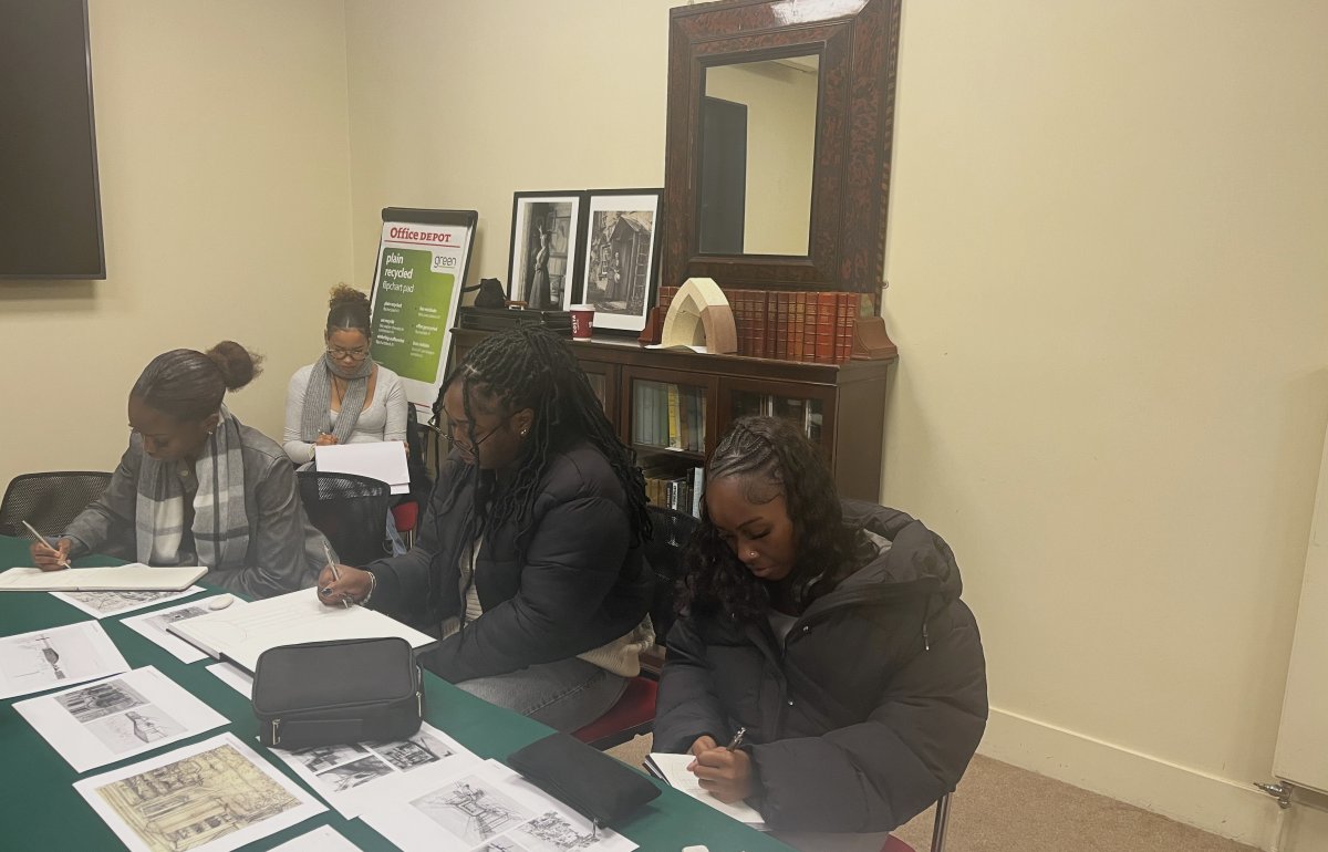 London Met Uni students sketching in the committe room at Spital Sq Oct 2025